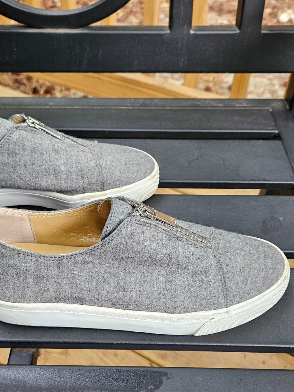 LAFAYETTE 148  Grey Cashmere Sneakers - Sz 6